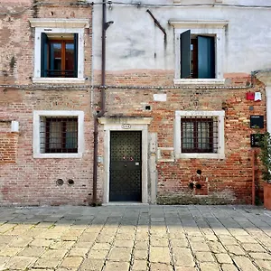 https://gesuiti-loft.hotelinveneto.com